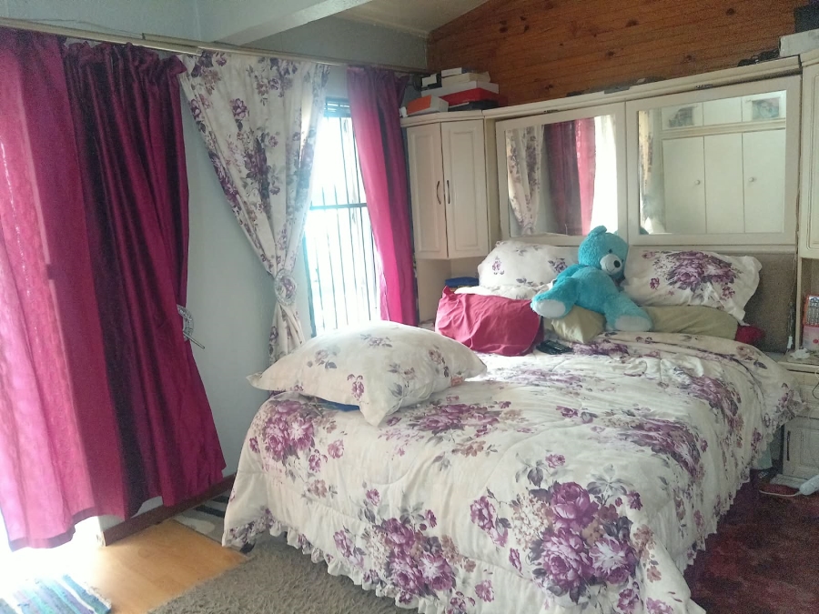 3 Bedroom Property for Sale in Westridge Western Cape